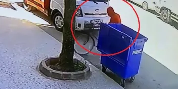 Alışveriş için markete girdi, çıkınca yerinde bulamadı