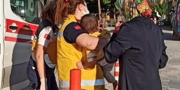 Bursa’da balkondan düşen çocuk yaralandı