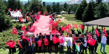 Uludağ’ın zirvesinden dünyaya birlik ve barış mesajı