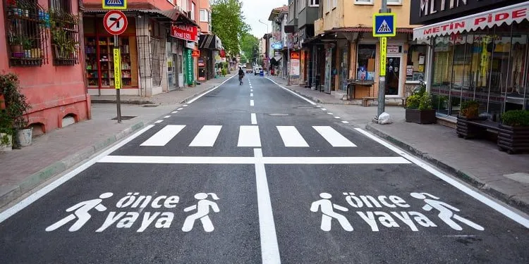 Mudanya caddeleri yeni görünümüne kavuştu