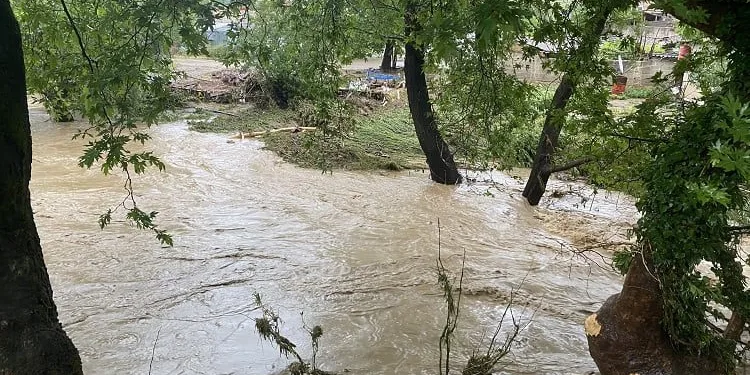 Bursa’daki 200 mevsimlik işçi canını son anda kurtardı