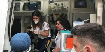 Bursa’da komşular arasında satırlı bıçaklı kavga