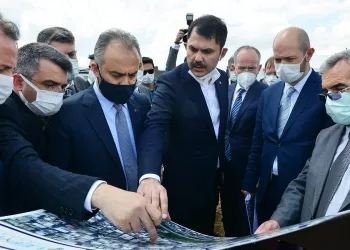 Bursa Yıldırım’a hizmet yağmuru