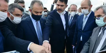 Bursa Yıldırım’a hizmet yağmuru