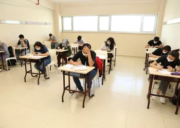 10 bin öğrencinin katılımıyla deneme sınavı