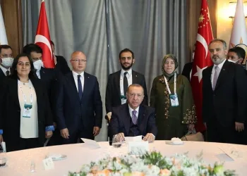 Cumhurbaşkanı Erdoğan’dan Bursa heyetine özel ilgi