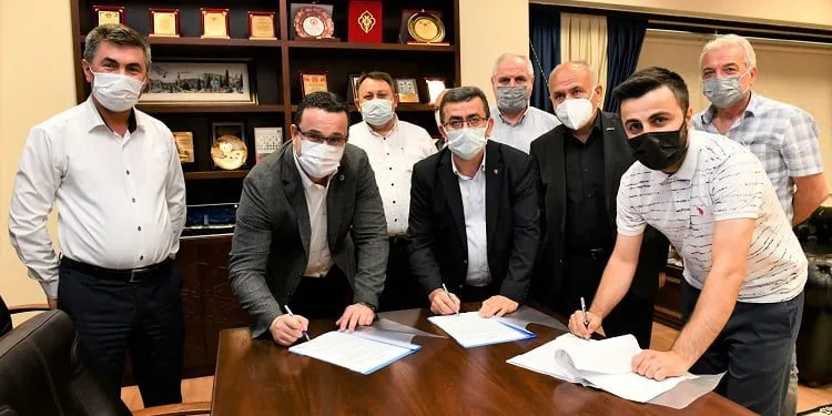 Mustafakemalpaşa Belediyesi’nde toplu iş sözleşmesi