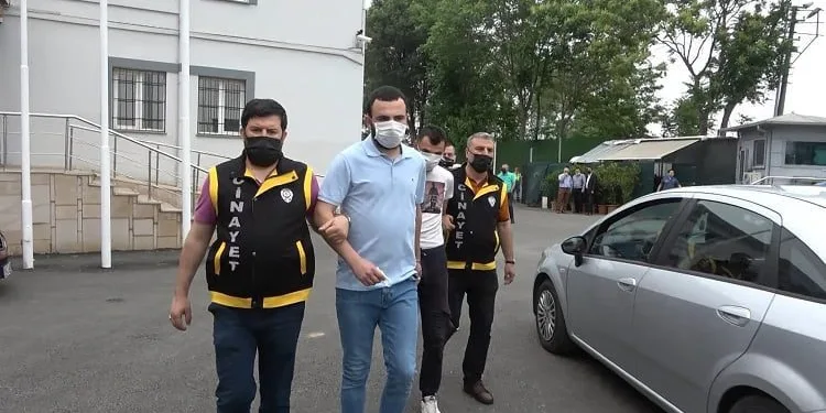 Trafikte silahla saldırmışlardı! Adliyeye sevk edildiler