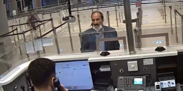 Sahte pasaportla 24 kez girdi, 25’incide yakalandı