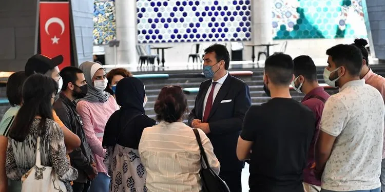 Başkan Dündar, Filistinli gençleri ağırladı