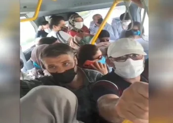 Bursa’da seferler azaltıldı otobüslerde yoğunluk oluştu