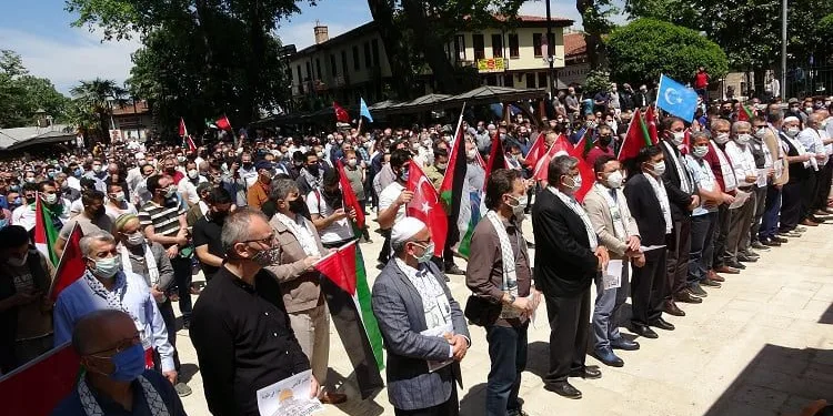 Bursa’da 2 bin kişilik gıyabi cenaze namazı