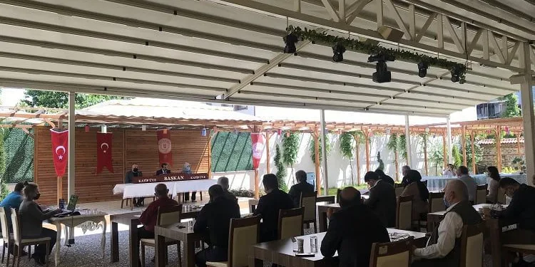 Gürsu Belediyesi’den açık havada meclis toplantısı
