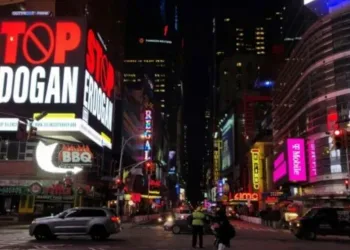 ‘Stop Erdogan’ ilanlarına fezleke