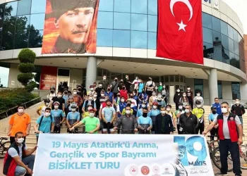 Bursa Gürsu’da 19 Mayıs coşkuyla kutlandı