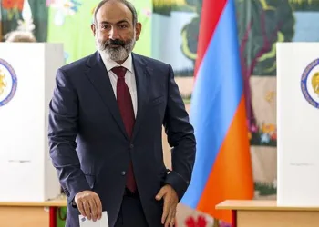 Ermenistan’da seçim sonrası Paşinyan zafer ilan etti