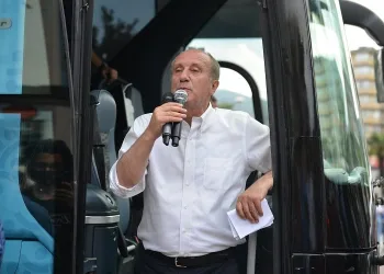 Muharrem İnce Bursa’da parti il binasının açılışına katıldı