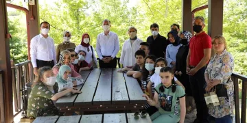 Görme engelli öğrenciler Dostum’a misafir oldu
