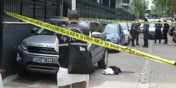 İstanbul’da gasp dehşeti: Kadın çalışan hayatını kaybetti