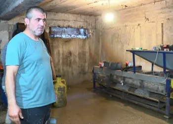 Mudanya’da sel sonrası temizlik çalışmaları sürüyor