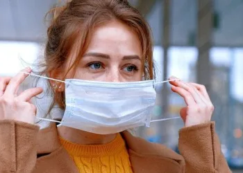 Bilim Kurulu üyesinden yazın maske uyarısı
