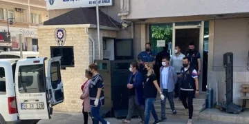 Bursa’da uyuşturucu ticareti yapan akrabalara operasyon