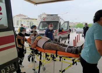 Bursa’da başını makineye çarpan işçi ölümden döndü
