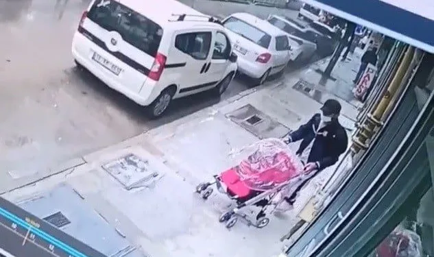 Bursa’da bebek arabasını saniyeler içinde böyle çaldı