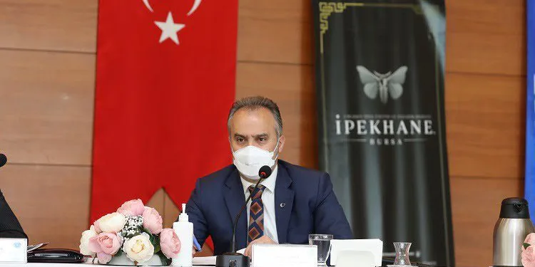 Başkan Aktaş açıkladı: Boyner Mağazası yıkılacak