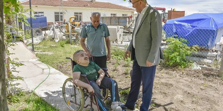Hidrosefali hastası Batuhan’ın isteği yerine getirildi