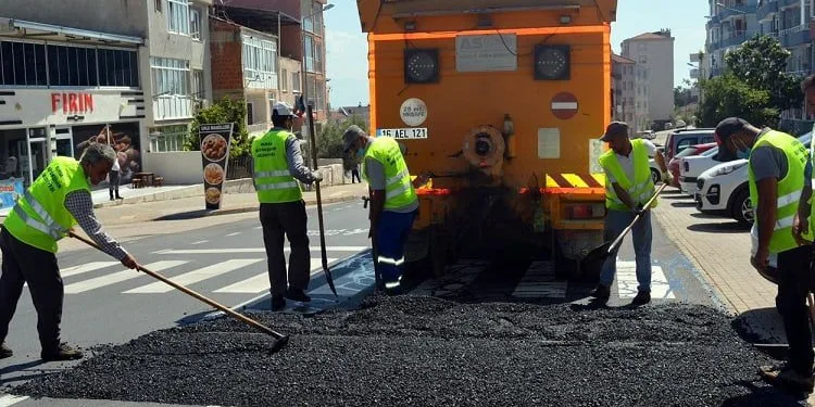Bursa’da muhtarın isteğini Büyükşehir yerine getirdi