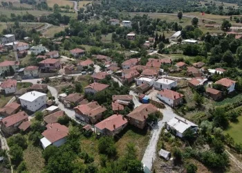 Bursa’da ‘bana ait’ dedi köy yolunu kapadı