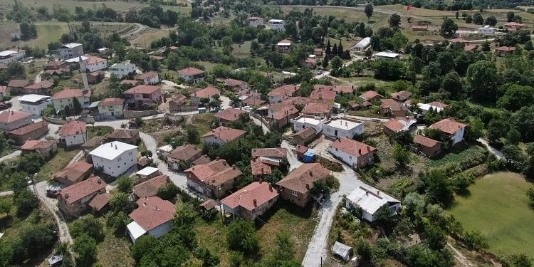 Bursa’da ‘bana ait’ dedi köy yolunu kapadı