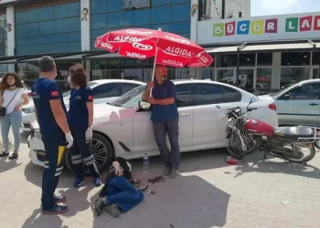 Bursa’da yaralılara şemsiyeli yardım