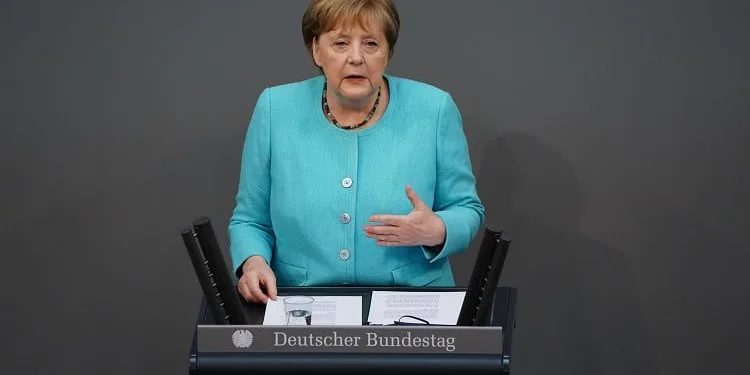 Merkel’den Türkiye açıklaması: İşbirliği yapmalıyız