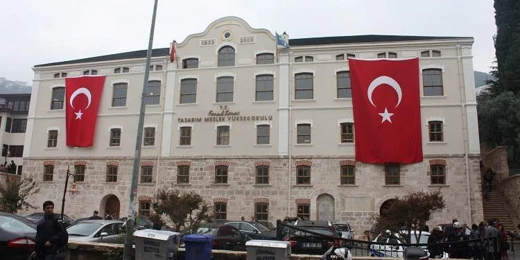 Resmi Gazete’de yayımlandı! Bursa’da o okulun adı değişti