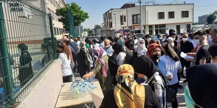Yıldırım’dan YKS’ye giren öğrencilere tam destek