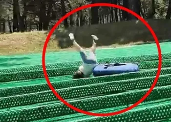 Bursa’da 5 yaşındaki çocuk parkta ölümden döndü!