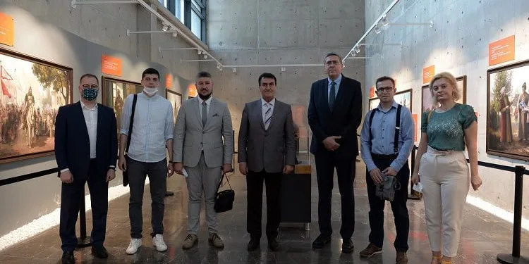 Bosna Heyeti’nden Fetih Müzesi’ne ziyaret