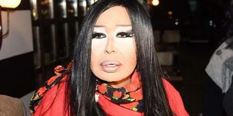 Bülent Ersoy annesinin evine sahip çıktı