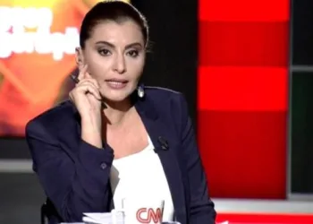 Hande Fırat ve eşinden ‘Suriye’ açıklaması