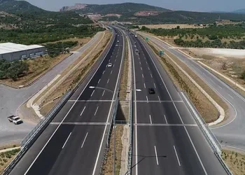 Otoyollarda hız limiti artırılıyor