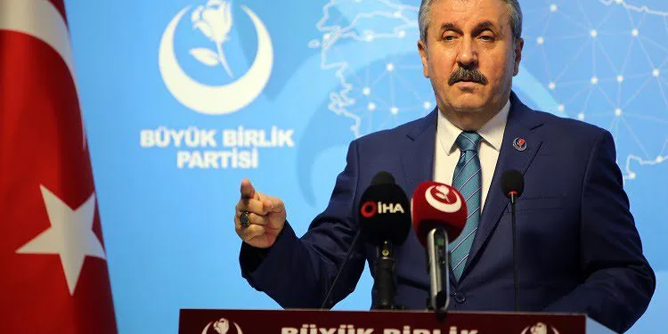Destici: İnfial uyandıran suçlar için tutuksuz yargılamalar son bulmalı