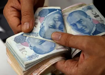 Kısa çalışma ödeneği ve işten çıkarma yasağı sona eriyor