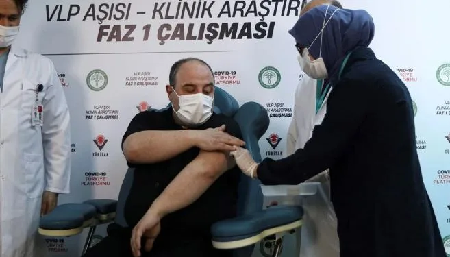 Bakan Varank gönüllü olmuştu: “Turkovac’tan sonra güzel haber”