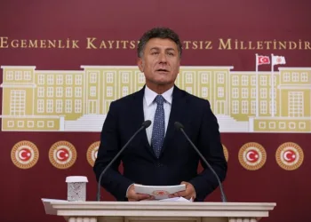 Sarıbal: GAP’a değil, yolcu olmayan havaalanına para yatırdılar