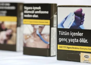 Sigara paketleri değişiyor