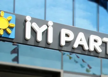 Bursa’da İYİ Parti’den 16 istifa