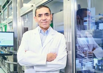 Uğur Şahin merak edilen soruyu cevapladı