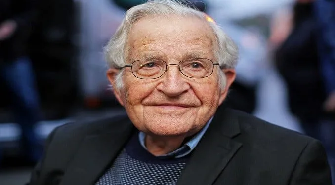Ünlü aktivist Chomsky: İslam Avrupa’nın bin yıllık korkusu